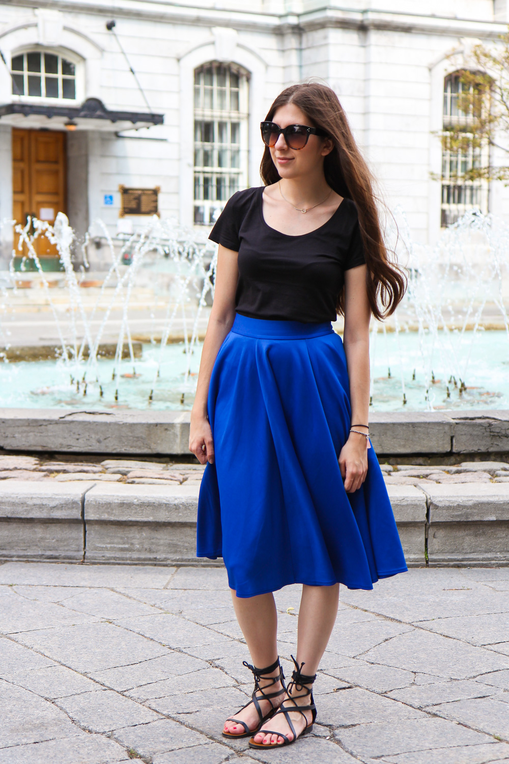 outfit, blue, midi, skirt, lace up, sandals, montreal, how to style, wie trägt man midi röcke, harbour